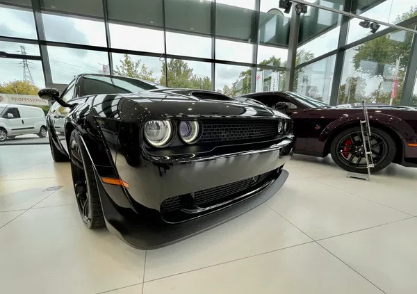 samochody osobowe Dodge Challenger cena 559650 przebieg: 15, rok produkcji 2022 z Łódź